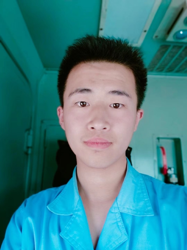 生而为人的第三张照片--淄博上门女婿服务网